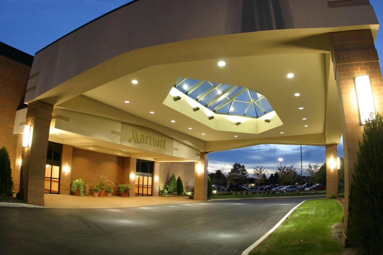 Columbus Airport Marriott Hotel Exterior photo